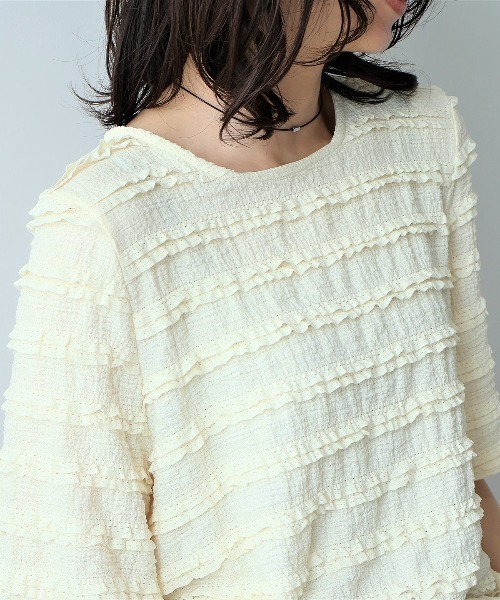 leswel(レスウェル)の「【L~5L 大きいサイズ】レーシージャガードプルオーバー 半袖 春夏(Tシャツ/カットソー・レディース・ブラック/イエロー/ベージュ・LL/3L/5L/4L/L)」の11枚目の写真