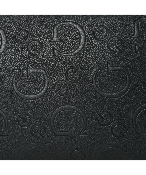 Guess（ゲス）の「TYRAH Mini Crossbody Top Zip クロスボディバッグ（ショルダーバッグ・レディース・ホワイト/ブラック・ONE SIZE）」の13枚目の写真