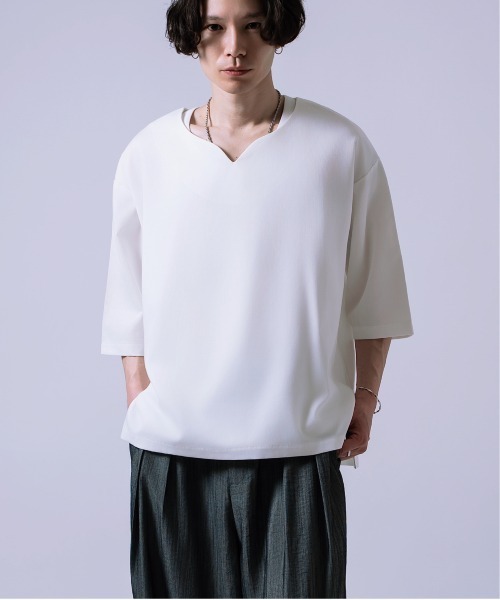 Crownor（クラウノアー）の「キーネック 半袖Tシャツ（Tシャツ/カットソー・メンズ・ホワイト/チャコール/カーキ・MEDIUM/LARGE）」の9枚目の写真