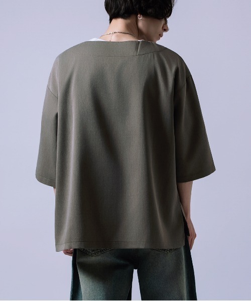Crownor（クラウノアー）の「キーネック 半袖Tシャツ（Tシャツ/カットソー・メンズ・ホワイト/チャコール/カーキ・MEDIUM/LARGE）」の19枚目の写真