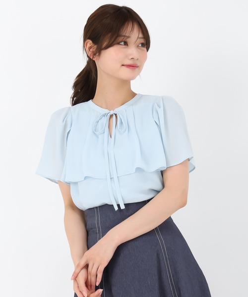 MISCH MASCH(ミッシュマッシュ)の「ケープボウタイブラウス(シャツ/ブラウス・レディース・ブルー/ブラック/ピンク/ホワイト・フリ-)」の5枚目の写真