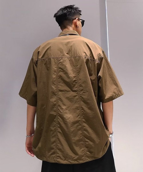 SBG（エスビー）の「SBG ドロストカジュアルシャツ（シャツ/ブラウス・メンズ・ブラウン/ネイビー・MEDIUM/LARGE）」の9枚目の写真