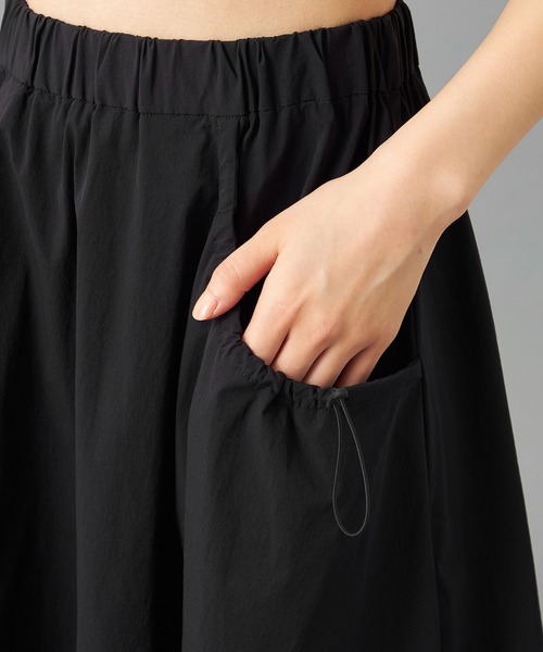 Chacott（チャコット）の「タフタAラインスカート（スカート・レディース・レッド/ブラック・M）」の11枚目の写真