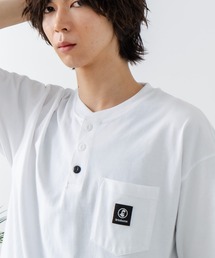 brknhome（ブロークンホーム）の「【brknhome/ブロークンホーム】ヘンリーネックポケット付Tシャツ オーバーサイズ（Tシャツ/カットソー）」