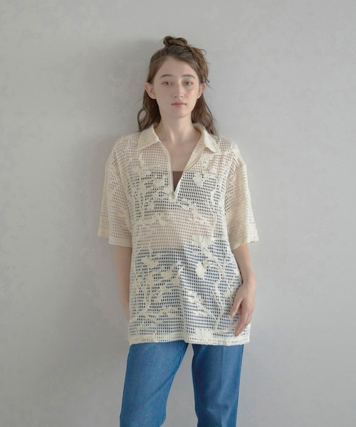 MINERTE(ミネルテ)の「【MINERTE】flower embroidery half zip mesh shirt / フラワー刺繍ハーフジップメッシュシャツ(シャツ/ブラウス・レディース・ブラック/アイボリー・FREE)」の3枚目の写真