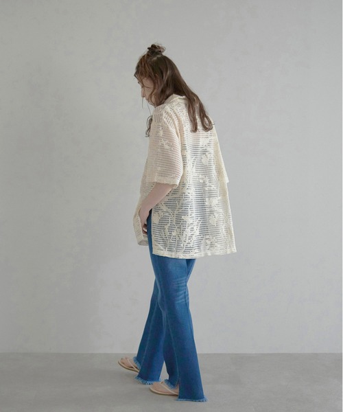 MINERTE(ミネルテ)の「【MINERTE】flower embroidery half zip mesh shirt / フラワー刺繍ハーフジップメッシュシャツ(シャツ/ブラウス・レディース・ブラック/アイボリー・FREE)」の11枚目の写真