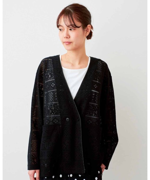IEDIT(イディット)の「IEDIT 軽やかにまとう 着こなし華やぐノーカラーレースジャケット(ノーカラージャケット・レディース・ブラック/オフホワイト・M/L/LL/3L/S/4L)」の1枚目の写真