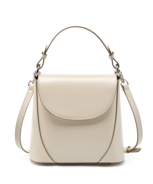 NiiNa(ニーナ)の「【 NiiNa / ニーナ 】【高品質牛革】2wayワンハンドルバケットバッグ(ショルダーバッグ・レディース・ホワイト/ブラウン/ブラック・FREE)」の9枚目の写真
