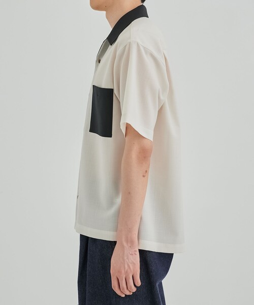 UNITED TOKYO（ユナイテッドトウキョウ）の「SUMMER WOOL オープンカラーシャツ　接触冷感｜防シワ｜防臭性（シャツ/ブラウス・メンズ・オフホワイト/ブラック/ダークグレー/グレイッシュベージュ・1/2）」の16枚目の写真