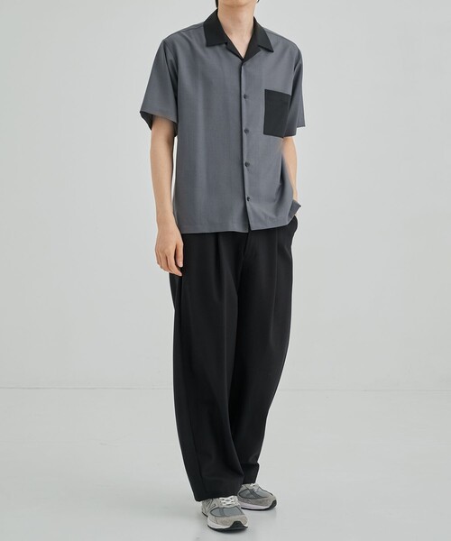 UNITED TOKYO（ユナイテッドトウキョウ）の「SUMMER WOOL オープンカラーシャツ　接触冷感｜防シワ｜防臭性（シャツ/ブラウス・メンズ・オフホワイト/ブラック/ダークグレー/グレイッシュベージュ・1/2）」の19枚目の写真