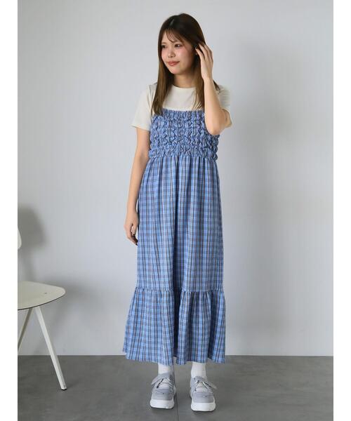 ehka sopo(エヘカソポ)の「チェックシャーリングキャミワンピース(ワンピース・レディース・グリーン/サックスブルー/イエロー・F)」の21枚目の写真