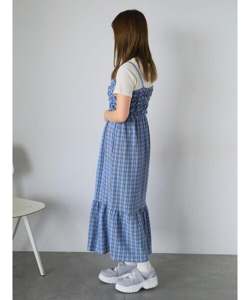 ehka sopo(エヘカソポ)の「チェックシャーリングキャミワンピース(ワンピース・レディース・グリーン/サックスブルー/イエロー・F)」の22枚目の写真