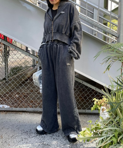repipi armario(レピピ アルマリオ)の「WZIPショートフーディ(パーカー・キッズ・ピンク系その他/グレー/ブラック系その他・MEDIUM/SMALL/LARGE)」の8枚目の写真