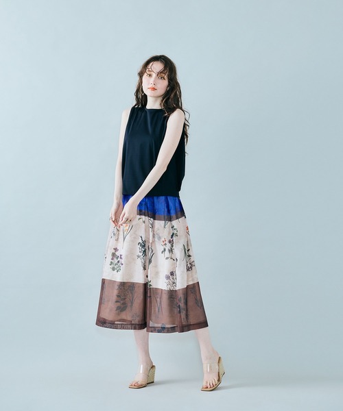 Audie a Muses(オーディアミューズ)の「バックシャンノースリーブカットソー(Tシャツ/カットソー・レディース・オフホワイト/ブラック・38/42)」の17枚目の写真