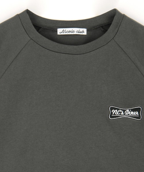 NICOLE CLUB(ニコル クラブ)の「ダイナー刺繍Tシャツ(Tシャツ/カットソー・レディース・その他2/その他1/チャコール・FREE)」の20枚目の写真