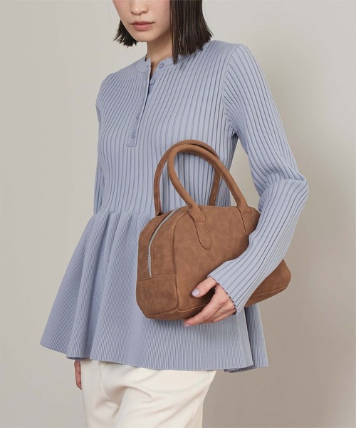 miette（ミエット）の「ヘンリーネックペプラムニット（ニット/セーター・レディース・ブルーグレー/チャコール/ブラウン・M/S）」の4枚目の写真