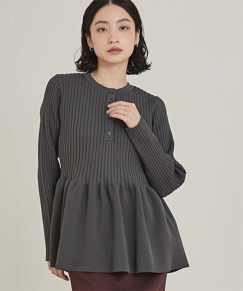 miette（ミエット）の「ヘンリーネックペプラムニット（ニット/セーター・レディース・ブルーグレー/チャコール/ブラウン・M/S）」の17枚目の写真