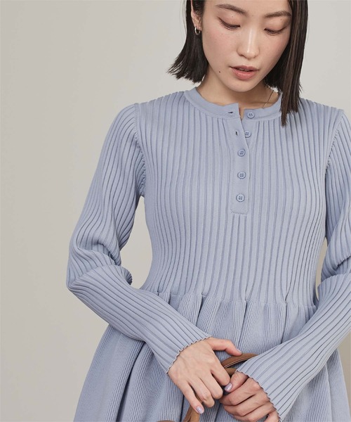 miette（ミエット）の「ヘンリーネックペプラムニット（ニット/セーター・レディース・ブルーグレー/チャコール/ブラウン・M/S）」の5枚目の写真