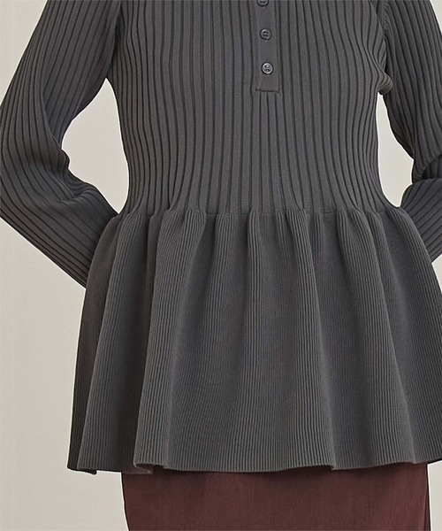 miette（ミエット）の「ヘンリーネックペプラムニット（ニット/セーター・レディース・ブルーグレー/チャコール/ブラウン・M/S）」の16枚目の写真