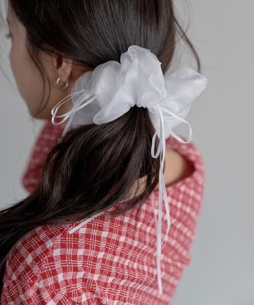 UNE MANSION(ユヌマンション)の「ラブリーレースシースルーシュシュ&ドット2SETピン(シュシュ・レディース・ブラック/ホワイト・ONESIZE)」の4枚目の写真