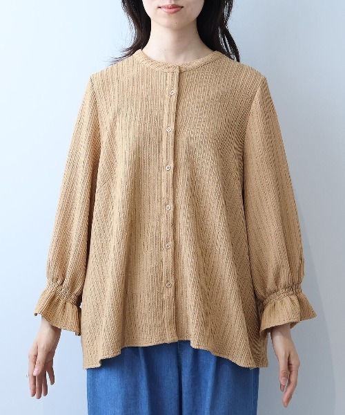 leswel(レスウェル)の「【L~5L 大きいサイズ】楊柳ニットバンドカラーシャツ(シャツ/ブラウス・レディース・ブラック/キャメル・L/LL/3L/4L/5L)」の12枚目の写真