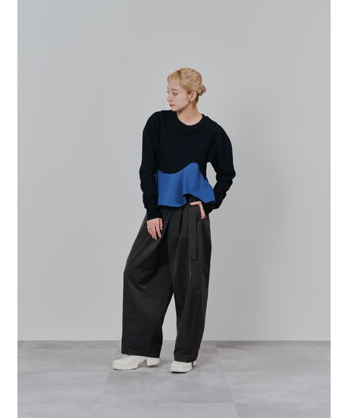 TEVALT(ヴァレット)の「ラップライクサイドカーブパンツ(チノパンツ・レディース・ライトベージュ/ブラック/ブラウン・38)」の18枚目の写真