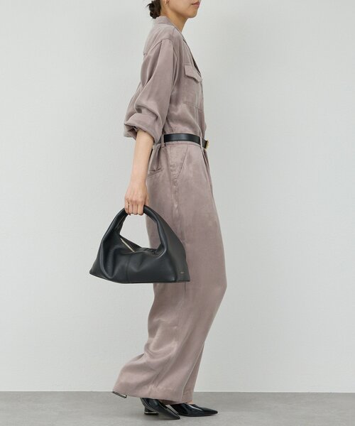 GALLARDAGALANTE（ガリャルダガランテ）の「オープンカラージャンプスーツ（つなぎ/オールインワン・レディース・グレイッシュベージュ・FREE）」の4枚目の写真