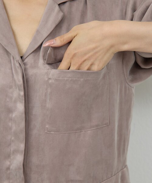 GALLARDAGALANTE（ガリャルダガランテ）の「オープンカラージャンプスーツ（つなぎ/オールインワン・レディース・グレイッシュベージュ・FREE）」の16枚目の写真