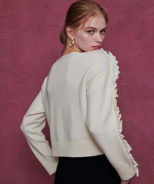 セール】【LOULOU WILLOUGHBY】ショルダーレース釦プルオーバー