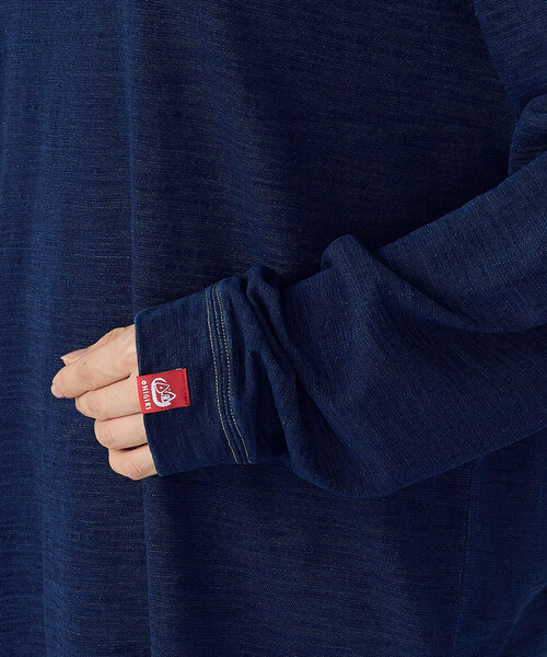 ONIGIRI（オニギリ）の「スラブ天竺ロングＴシャツ（Tシャツ/カットソー・レディース・ネイビー/オフホワイト・FREE）」の8枚目の写真