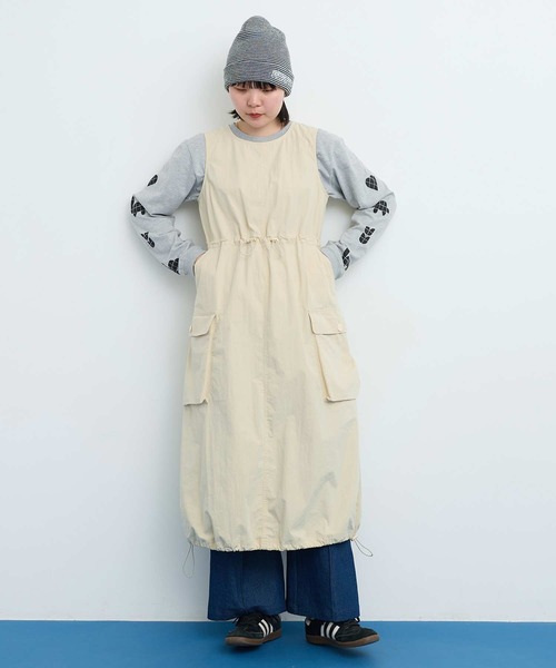 I am I in fact...（アイアムアイインファクト）の「●CHEMICAL WASH ギャザーワンピース（ワンピース・レディース・カーキ/ベージュ/ボルドー・FREE）」の2枚目の写真