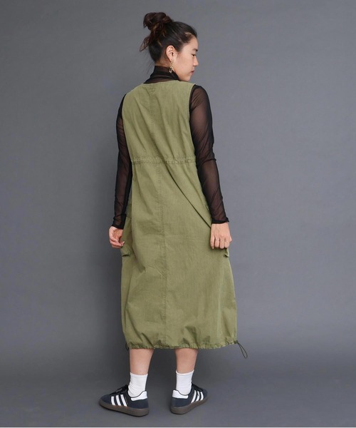 I am I in fact...（アイアムアイインファクト）の「●CHEMICAL WASH ギャザーワンピース（ワンピース・レディース・カーキ/ベージュ/ボルドー・FREE）」の16枚目の写真