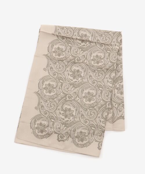 le.coeur blanc（ルクールブラン）の「《WEB限定アイテム》ペイズリープリントビッグスカーフ（バンダナ/スカーフ・レディース・ブラック系その他/ホワイト系その他2/グリーン系その他2・FREE）」の4枚目の写真