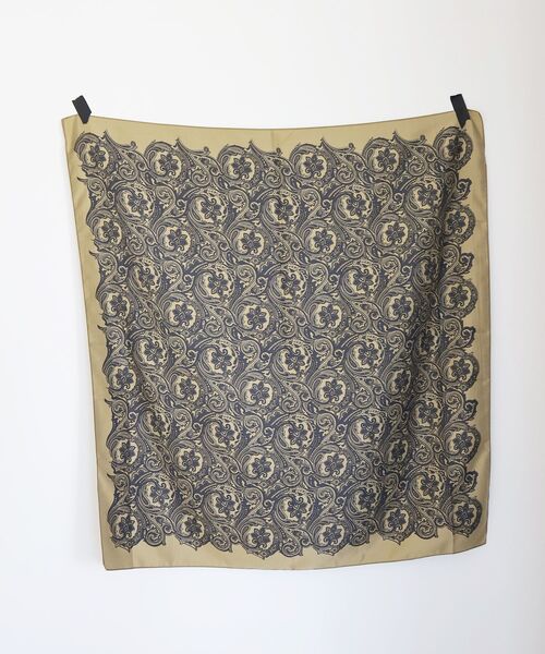 le.coeur blanc（ルクールブラン）の「《WEB限定アイテム》ペイズリープリントビッグスカーフ（バンダナ/スカーフ・レディース・ブラック系その他/ホワイト系その他2/グリーン系その他2・FREE）」の9枚目の写真