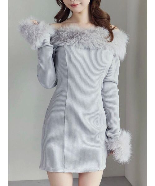 フェイクファーオフショルミニワンピース（ワンピース）｜EATME