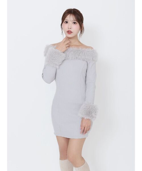フェイクファーオフショルミニワンピース（ワンピース）｜EATME