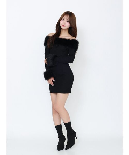 EATME（イートミー）の「フェイクファーオフショルミニワンピース（ワンピース・レディース・ブラウン/グレー/ブラック・FREE）」の22枚目の写真