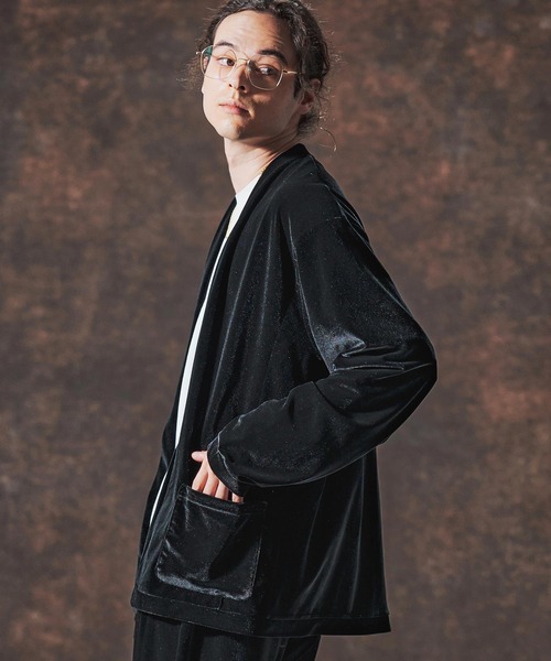 Jih Nunc（ジーヌンク）の「mcg3690-ストレッチベロアボタンレスカーディガン(JIH-R1123)（カーディガン/ボレロ・メンズ・ブラック/パープル/ブラウン・L/M/S）」の6枚目の写真