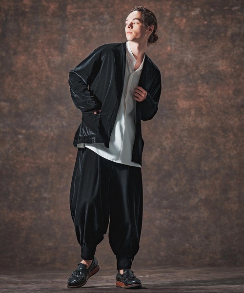 Jih Nunc（ジーヌンク）の「mcg3690-ストレッチベロアボタンレスカーディガン(JIH-R1123)（カーディガン/ボレロ・メンズ・ブラック/パープル/ブラウン・L/M/S）」の9枚目の写真