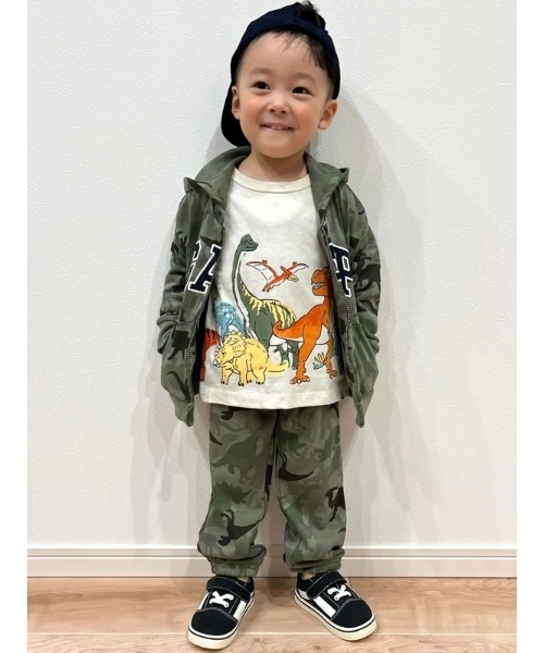 GAP（ギャップ）の「ブラナン フェイバリット グラフィックTシャツ (幼児・ベビー)（Tシャツ/カットソー・キッズ・ベージュ/ブルー/レッド/グリーン・80ｃｍ/95cm/100cm/110cm/105cm/90cm）」の11枚目の写真