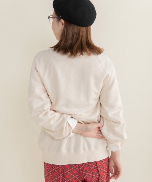 CHILD WOMAN（チャイルドウーマン）の「オオカミプリント裏毛プルオーバー（スウェット・レディース・アイボリー/グレー/レッド・FREE）」の8枚目の写真