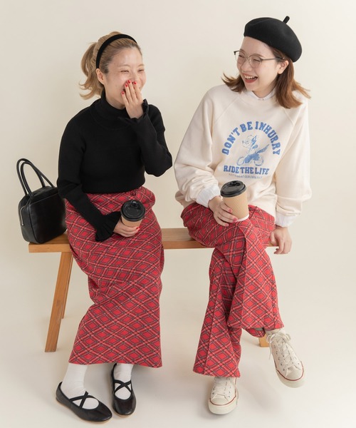 CHILD WOMAN（チャイルドウーマン）の「オオカミプリント裏毛プルオーバー（スウェット・レディース・アイボリー/グレー/レッド・FREE）」の14枚目の写真