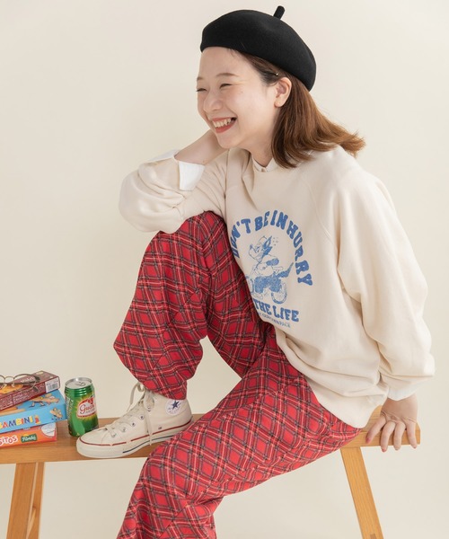 CHILD WOMAN（チャイルドウーマン）の「オオカミプリント裏毛プルオーバー（スウェット・レディース・アイボリー/グレー/レッド・FREE）」の9枚目の写真