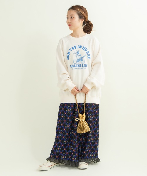 CHILD WOMAN（チャイルドウーマン）の「オオカミプリント裏毛プルオーバー（スウェット・レディース・アイボリー/グレー/レッド・FREE）」の18枚目の写真