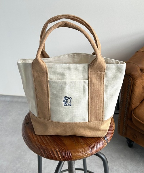 cepo（セポ）の「クマ刺繍ミニトートバッグ（ハンドバッグ・レディース・ネイビー系/レッド系/ベージュ系・FREE）」の2枚目の写真