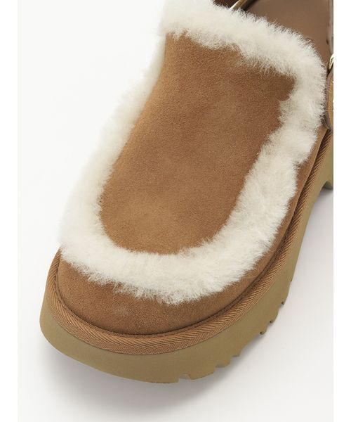 UGG(アグ)の「【UGG】1173331-CHE W ESMEE CLOG(ブーツ・レディース・ベージュ・25/24/23/22)」の5枚目の写真