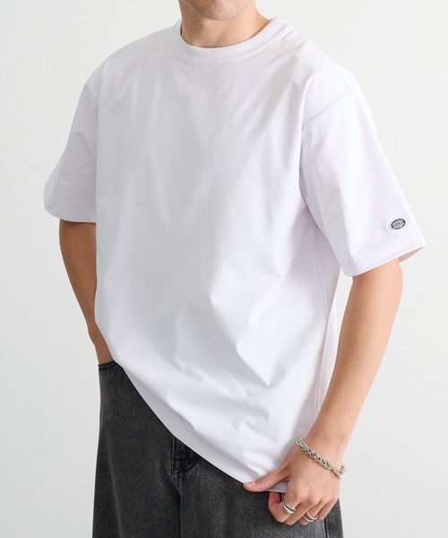 DISCUS(ディスカス)の「【DISCUS】マルチファンクションTシャツ 速乾/UVカット/イージーケア 6222-2602 MNY(Tシャツ/カットソー・メンズ・チャコールグレー/オフホワイト/ブラック・L/XL/M)」の2枚目の写真