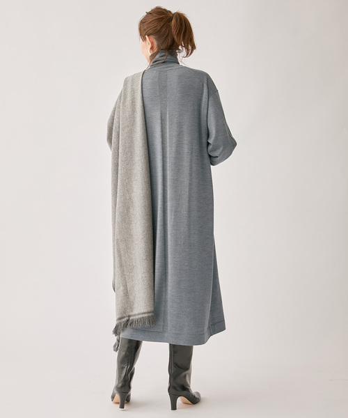 VERMEIL par iena(ヴェルメイユパーイエナ)の「GLOW wool knit ワンピース(ワンピース・レディース・チャコールグレー/グレー・FREE)」の13枚目の写真