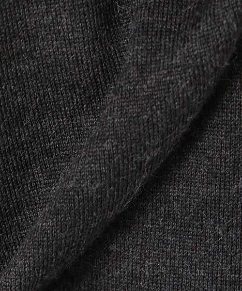 VERMEIL par iena(ヴェルメイユパーイエナ)の「GLOW wool knit ワンピース(ワンピース・レディース・チャコールグレー/グレー・FREE)」の22枚目の写真