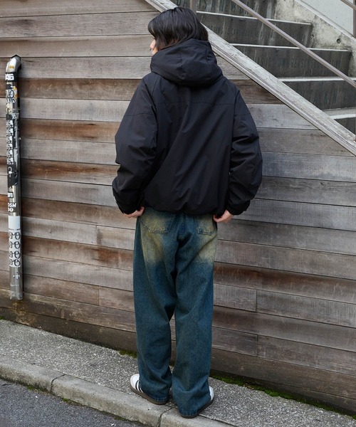 GERRY（ジェリー）の「GERRY/ジェリー 別注 ロゴワンポイント刺繍 中綿フードブルゾン（ダウンジャケット/コート・メンズ・チャコールグレー/ブラック/ライトグレー・M/L）」の18枚目の写真